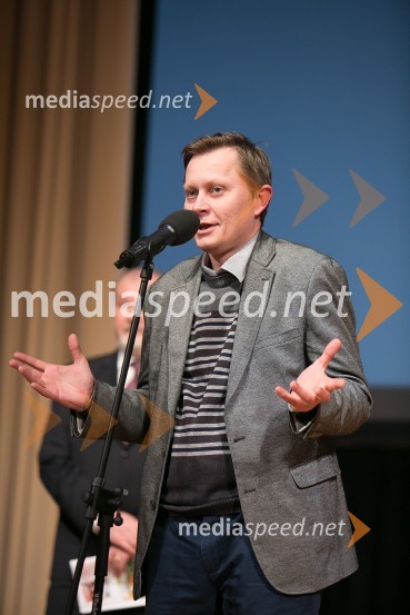  Bojan Kobal, enolog3. Salon penečih vin