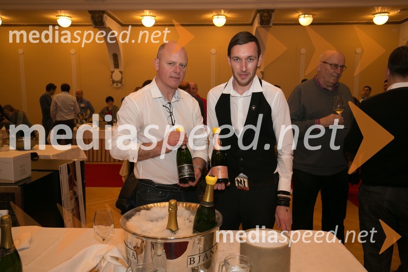 3. Salon penečih vin