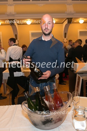  Andrej Cep, restavracija in vina Gordia3. Salon penečih vin