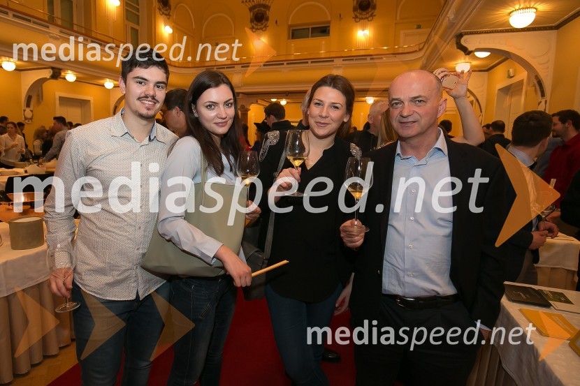 3. Salon penečih vin