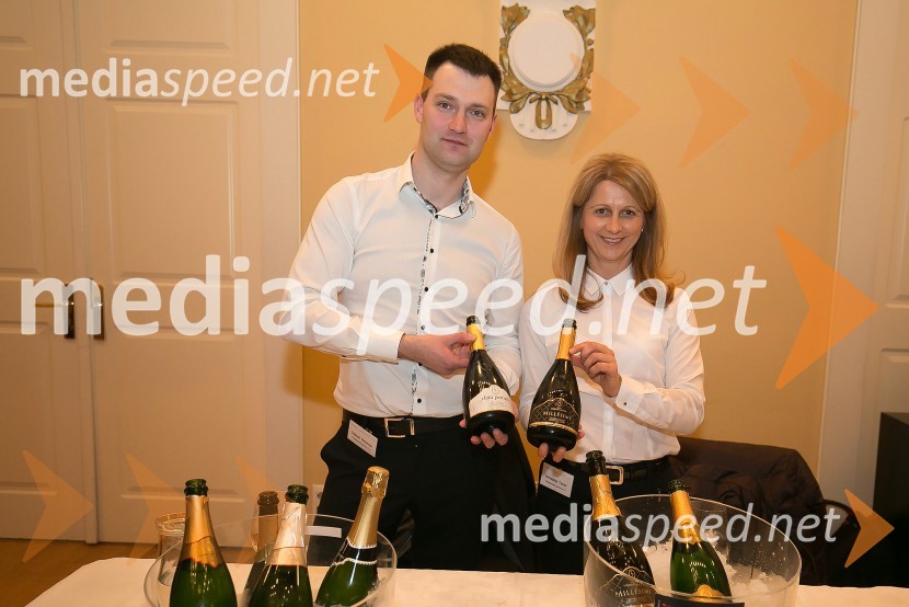  ... ;  Amadeja Tacer, Radgonske gorice d.d.3. Salon penečih vin