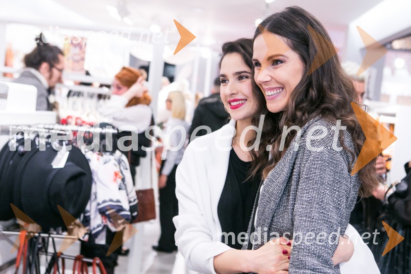  Saša Pavlin Stošić, igralka;  Ula  Furlan, igralka, voditeljicaH&M studio S/S 2016, predstavitev kolekcije z znanimi Slovenci