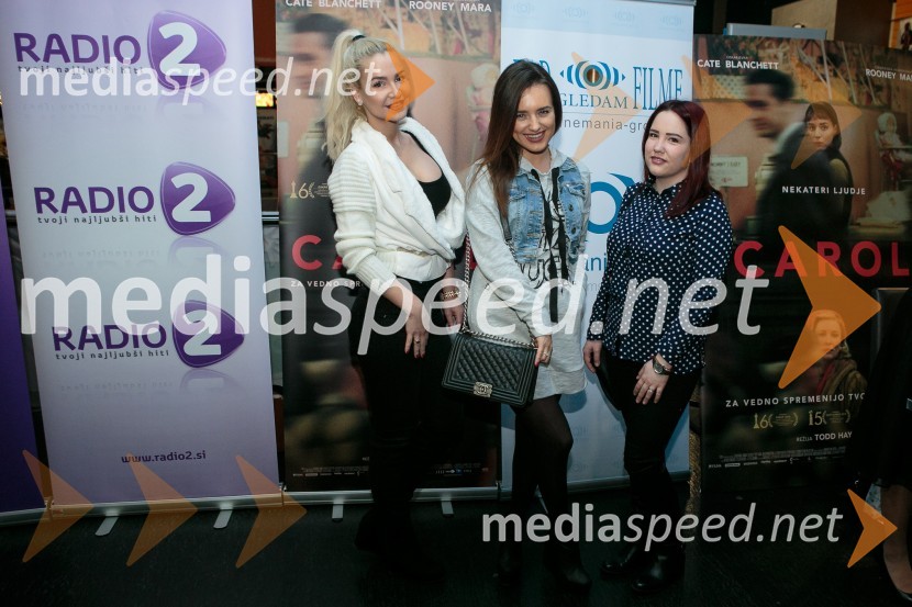  ... ;  Jasmina Muhič, napovedovalka vremena, Planet TV	;  ... Premiera filma Carol z znanimi Slovenkami