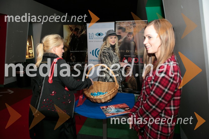  Danica Lovenjak, novinarkaPremiera filma Carol z znanimi Slovenkami