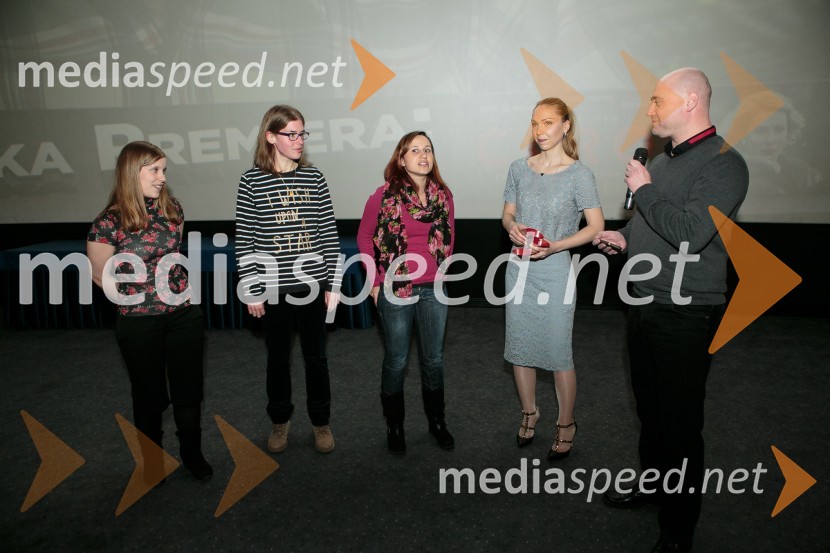  ... ;  ... ;  ... ;  Maja Ratajc, kreatorka in vodja marketinga, Lisca;  Gregor Žvab, novinar, Radio 2Premiera filma Carol z znanimi Slovenkami