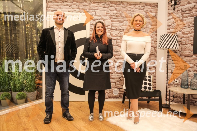  Branko Čakarmiš,  programski direktor, Pro Plus;  Katja Klavora, predstavnica odnosov z javnostmi PRO PLUS;  Manja Stević Plesnar, voditeljica, Big BrotherKako izgleda nova Big Brother hiša?