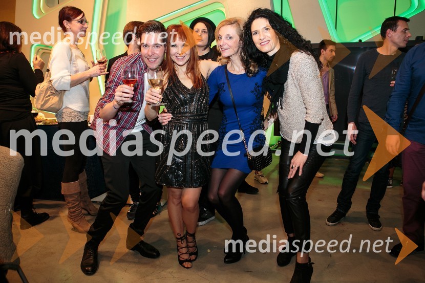  Miha Drevenšek, nabava, Müller;  Irena Jalšovec Kogoj - Regina, pevka;  Katarina Huber, medijsko planiranje, Media Publikum;  ... EMA 2016: Zmagovalka je ManuElla