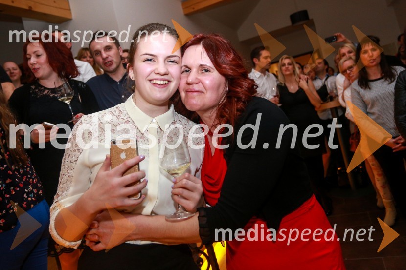  Vaneja Steyer, Steyer Vina;  Magda Steyer, Steyer VinaSteyerjevi okusi na prestopni dan s Tomažem Kavčičem in Petrom Grašom