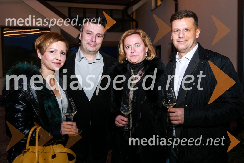  ... ;  ... ;  ... ;  Damir Pintarič, Gostilna RajhSteyerjevi okusi na prestopni dan s Tomažem Kavčičem in Petrom Grašom