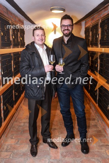  Danilo Steyer,  Steyer Vina;  Petar Grašo, pevecSteyerjevi okusi na prestopni dan s Tomažem Kavčičem in Petrom Grašom