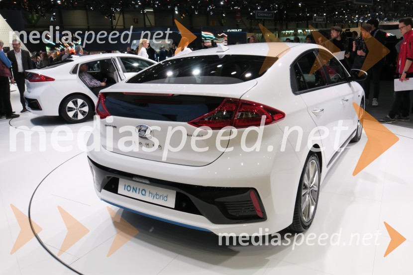 Hyundai Ioniq Hybrid86. avtomobilski salon Ženeva 2016