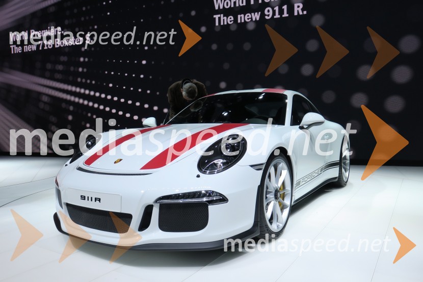 Porsche 911R86. avtomobilski salon Ženeva 2016