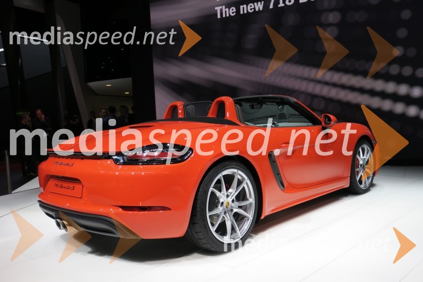 Porsche 718 Boxster S86. avtomobilski salon Ženeva 2016