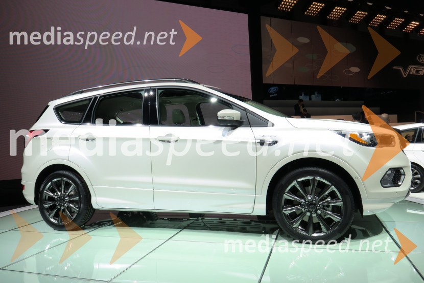 Ford Kuga Vignale86. avtomobilski salon Ženeva 2016