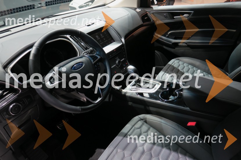 Ford Kuga Vignale86. avtomobilski salon Ženeva 2016