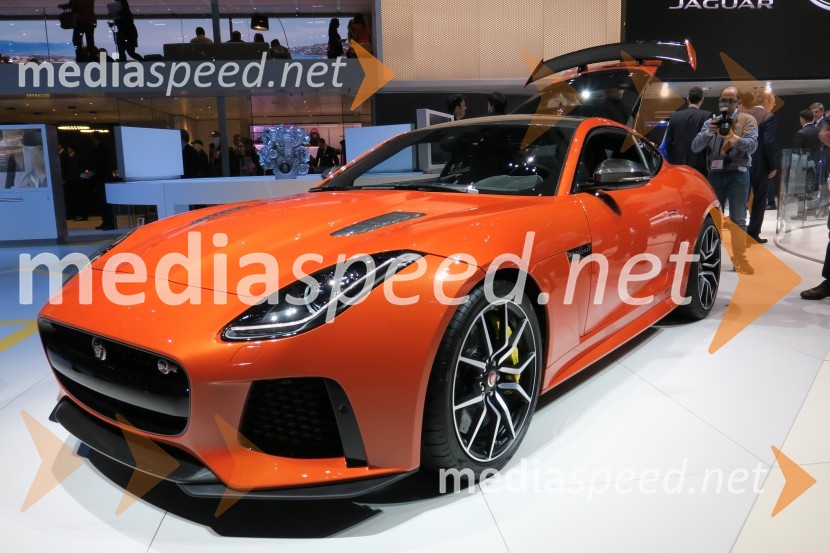 Jaguar F-type SVR86. avtomobilski salon Ženeva 2016