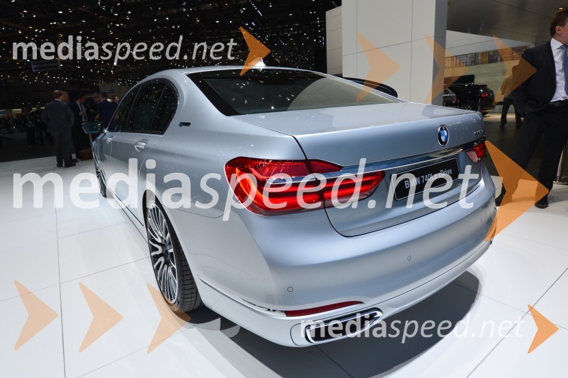 BMW 740Le xDrive86. avtomobilski salon Ženeva 2016