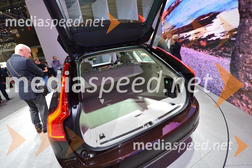 Volvo V9086. avtomobilski salon Ženeva 2016