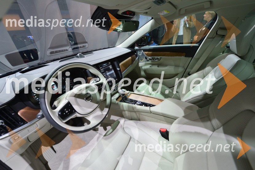 Volvo V9086. avtomobilski salon Ženeva 2016