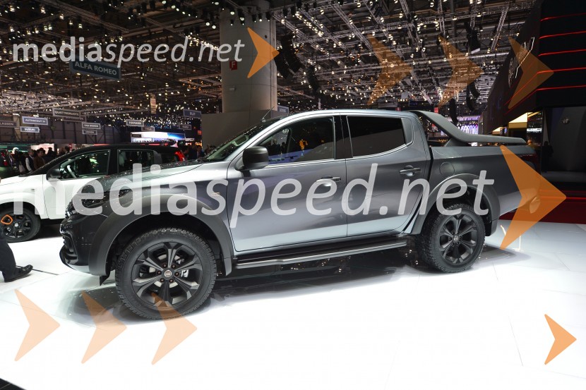 Fiat Fullback86. avtomobilski salon Ženeva 2016