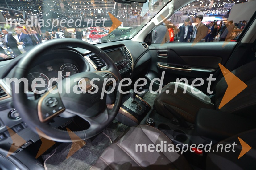 Fiat Fullback86. avtomobilski salon Ženeva 2016