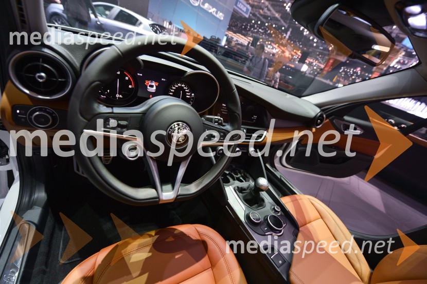 Alfa Romeo Giulia86. avtomobilski salon Ženeva 2016