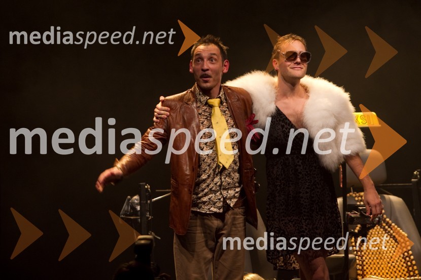  Tadej Toš, igralec, komik in TV voditelj;  Klemen Slakonja, igralec, komik in TV voditeljKlemen Slakonja in vsi njegovi obrazi