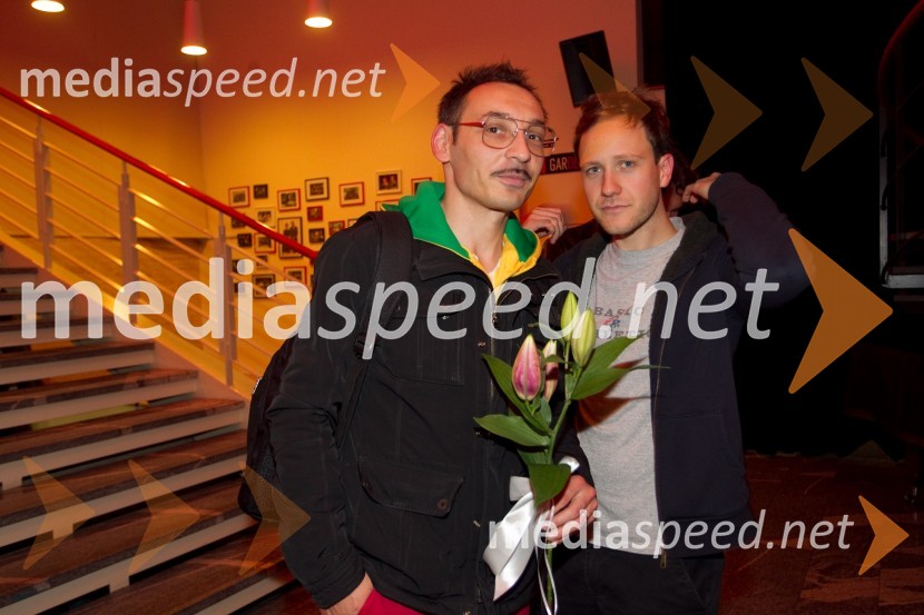  Tadej Toš, igralec, komik in TV voditelj;  Klemen Slakonja, igralec, komik in TV voditeljKlemen Slakonja in vsi njegovi obrazi