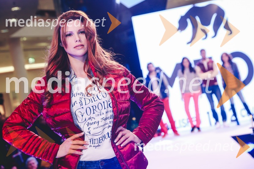  Karin Škufca, manekenkaEuroparkova pomladna modna revija 2016