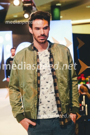  Matjaž Kumelj, manekenEuroparkova pomladna modna revija 2016