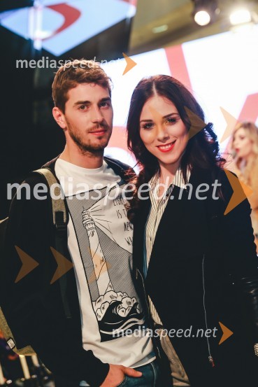  ... ;  Eva Pakiž, manekenkaEuroparkova pomladna modna revija 2016