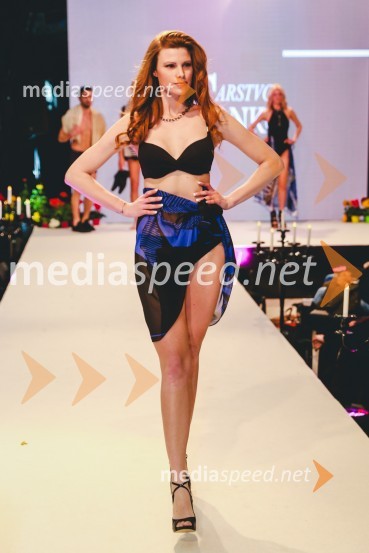  Karin Škufca, manekenkaEuroparkova pomladna modna revija 2016