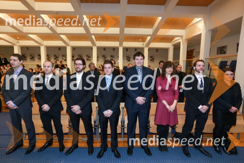  dr. Lucijan  Korošec, Fakulteta za elektrotehniko, računalništvo in informatiko, Univerza v Mariboru;  dr. Tine Konjedic, Fakulteta za elektrotehniko, računalništvo in informatiko;  dr. Andrej Cupar, Fakulteta za strojništvo, Univerza v Mairboru;  dr. Tomaž Irgolič, Fakulteta za strojništvo, Univerza v Mariboru; dr. dr. Matej Paulič, Fakulteta za strojništvo, Univerza v Mariboru;  dr. Verena Rosič Feguš, Pravna fakulteta, Univerza v Mariboru;  dr. Miha Šepec, Pravna fakulteta, Univerza v Mariboru;  dr. Saša Štraus, Fakulteta za kmetijstvo in biosistemske vede, Univerza v MariboruPromocija doktorjev znanosti UM, marec 2016