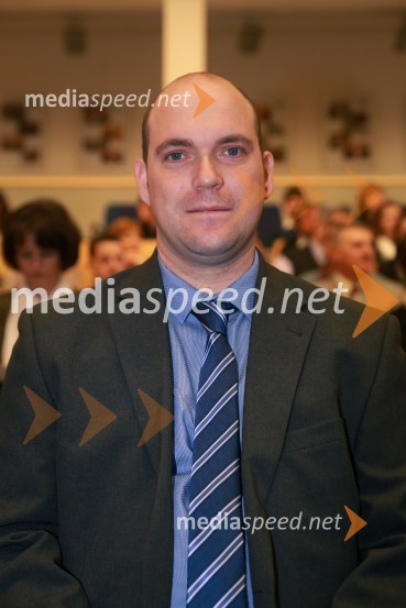  dr. Lovro Belak, Fakulteta za elektrotehniko, računalništvo in informatiko, Univerza v MariboruPromocija doktorjev znanosti UM, marec 2016