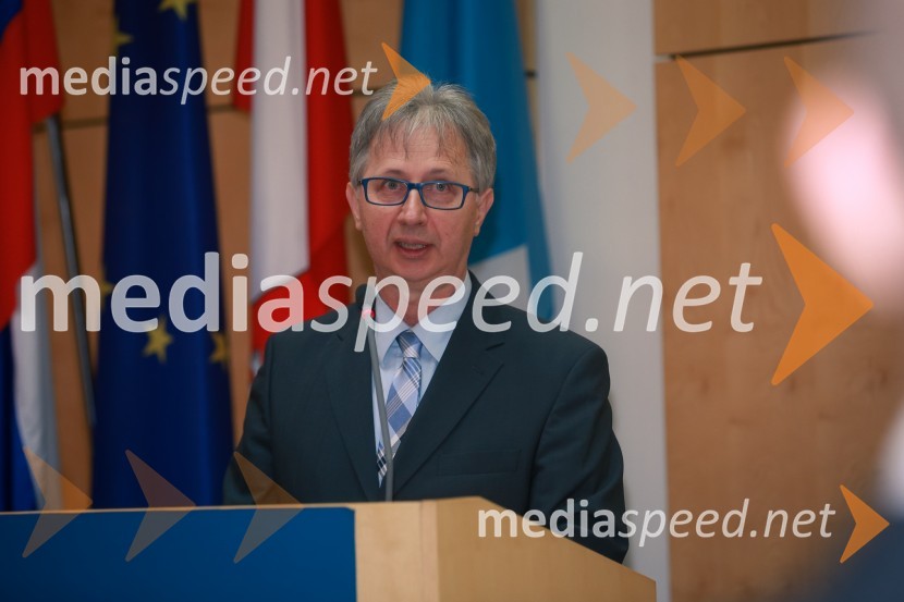 prof. dr. Miro Milanovič, Fakulteta za elektrotehniko, računalništvo in informatikoPromocija doktorjev znanosti UM, marec 2016