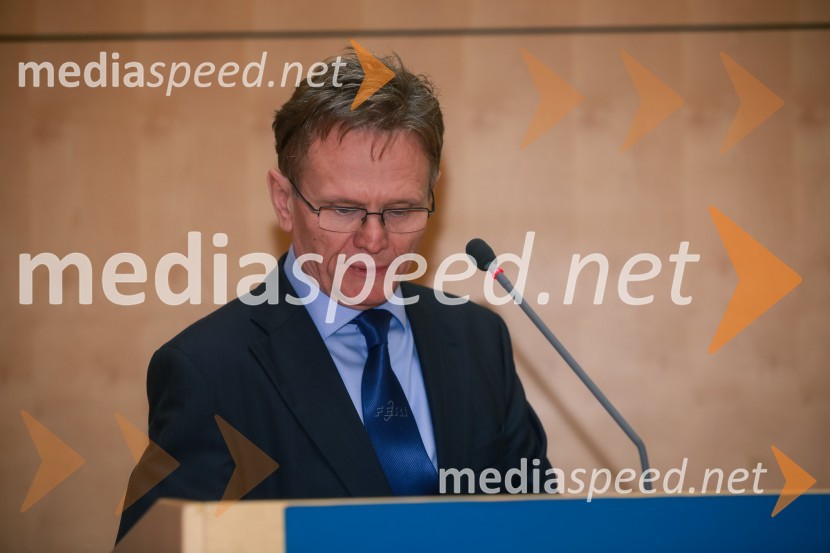 prof. dr. Jože Pihler, Fakulteta za elektrotehniko, računalništvo in informatiko UMPromocija doktorjev znanosti UM, marec 2016