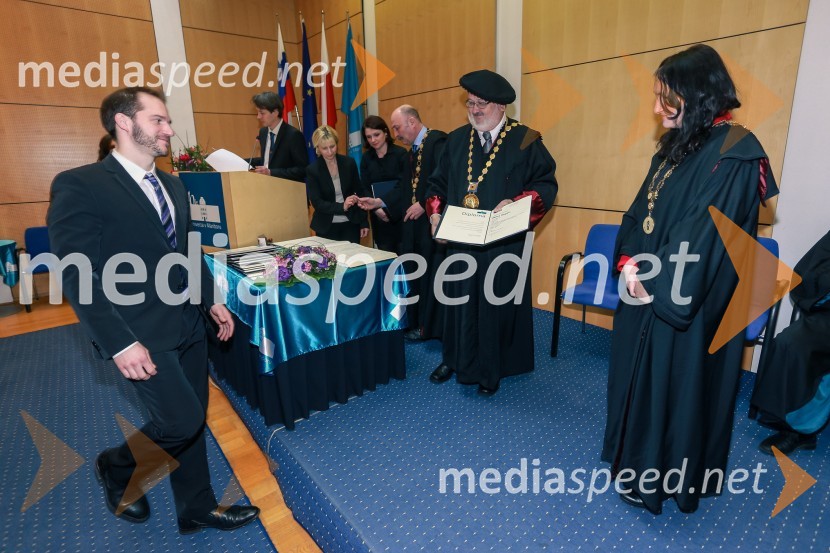  dr. Miha Šepec, Pravna fakulteta, Univerza v Mariboru; prof. dr. Igor Tičar, rektor, Univerza v Mariboru;  izr. prof. dr.  Janja Hojnik, Prodekanica za raziskovalno dejavnost in mednarodne odnose, Pravna fakulteta, Univerza v MariboruPromocija doktorjev znanosti UM, marec 2016