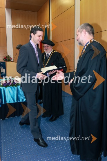  dr. Lucijan  Korošec, Fakulteta za elektrotehniko, računalništvo in informatiko, Univerza v Mariboru; prof. dr. Igor Tičar, rektor, Univerza v Mariboru; prof. dr. Borut  Žalik, dekan, Fakulteta za elektrotehniko, računalništvo in informatiko, Univerza v MariboruPromocija doktorjev znanosti UM, marec 2016