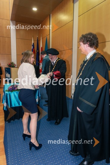 dr. Barbara Pirš, Fakulteta za kemijo in kemijsko tehnologijo, Univerza v Mariboru; prof. dr. Igor Tičar, rektor, Univerza v Mariboru; prof. dr. Zdravko Kravanja, Fakulteta za kemijo in kemijsko tehnologijo, Univerza v MariboruPromocija doktorjev znanosti UM, marec 2016