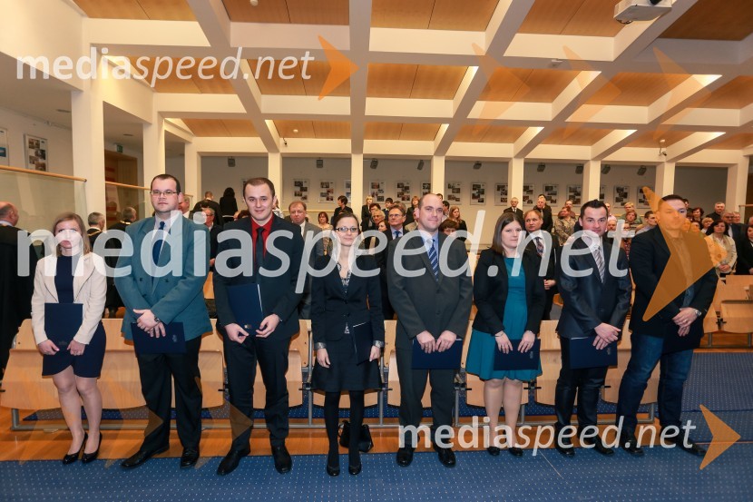 dr. Barbara Pirš, Fakulteta za kemijo in kemijsko tehnologijo, Univerza v Mariboru;  dr. Gregor Žerjav, Fakulteta za kemijo in kemijsko tehnologijo, Univerza v Mariboru;  dr. Peter  Trop, Fakulteta za kemijo in kemijsko tehnologijo, Univerza v Mariboru;  dr. Aleksandra  Petrovič, Fakulteta za kemijo in kemijsko tehnologijo Univerze v Mariboru;  dr. Lovro Belak, Fakulteta za elektrotehniko, računalništvo in informatiko, Univerza v Mariboru;  dr. Lili Nemec Zlatolas, Fakulteta za elektrotehniko, računalništvo in informatiko, Univerza v Mariboru;  dr. Simon Jurič, Fakulteta za elektrotehniko, računalništvo in informatiko, Univerza v Mariboru;  dr. Marko Kobal , Fakulteta za elektrotehniko, računalništvo in informatiko, univerza v MariboruPromocija doktorjev znanosti UM, marec 2016
