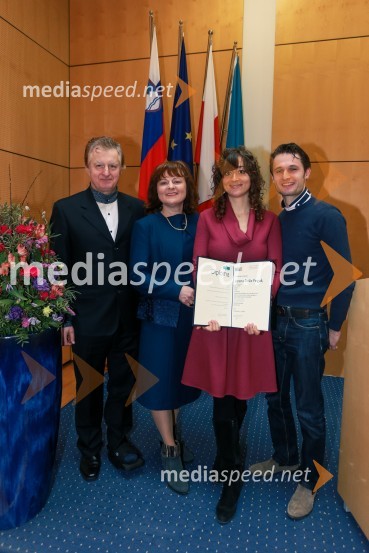  dr. Verena Rosič Feguš, Pravna fakulteta, Univerza v MariboruPromocija doktorjev znanosti UM, marec 2016