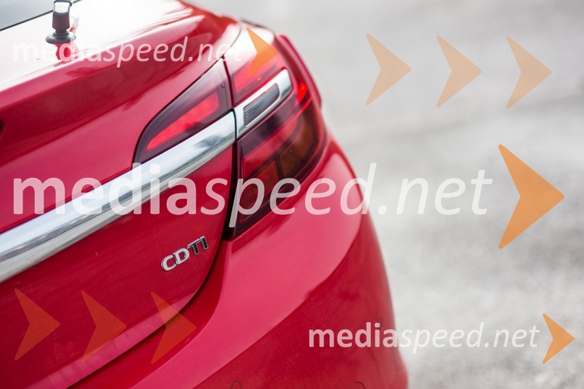 Opel Insignia 2.0 CDTi ECOTEC CosmoOpel Insignia 2.0 CDTi ECOTEC Cosmo, mediaspeed test