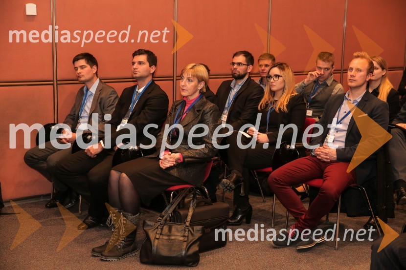  Siniša Latinović, Podravka; mag. Irena  Vodopivec Jean, viceguvernerka, Banka SlovenijeCFA Institute Research Challenge 2016, lokalni finale