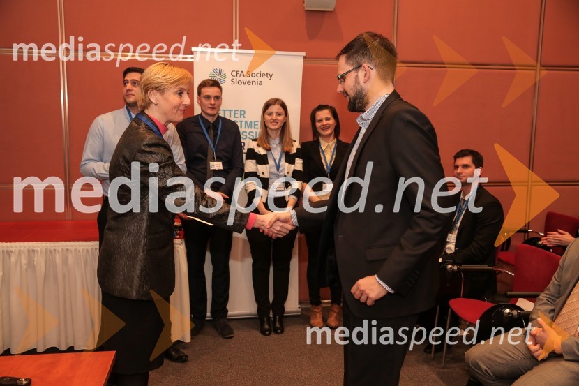 mag. Irena  Vodopivec Jean, viceguvernerka, Banka Slovenije;  Marko PerićCFA Institute Research Challenge 2016, lokalni finale