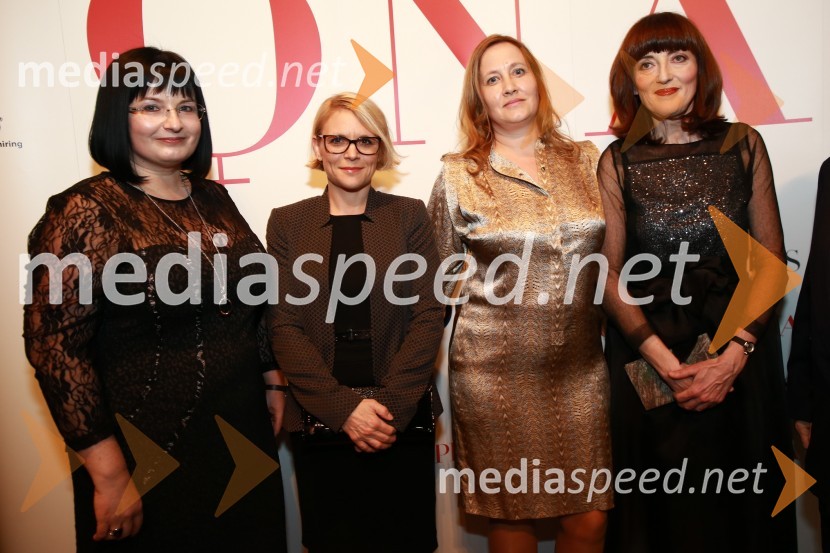  Nataša  Luša, prokuristka, Delo d.d.; dr. Anja Kopač Mrak, ministrica za delo, družino in enake možnosti; mag. Irma Gubanec, predsednica uprave Delo d.d.;  Sabina Obolnar, urednica revij Ona ter OnaplusOna 365 za leto 2015 je Maja Plaz
