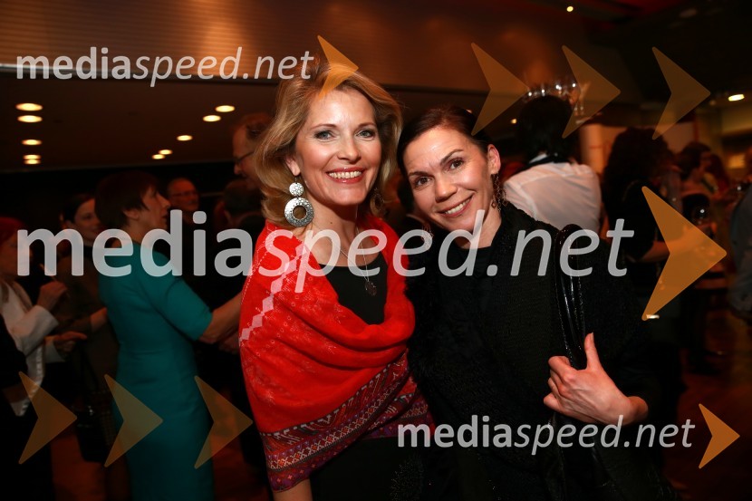  Katarina Klemenc, direktorica, Korprorativno komuniciranje, Lek d.d.;  Regina Križaj, balerinaOna 365 za leto 2015 je Maja Plaz