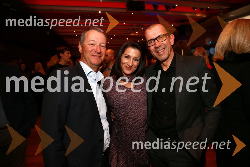  Igor Lah, podjetnik;  Betka Šuhel Mikolič, mentorica nastopanja v javnosti, radijska in televizijska voditeljica, podjetje BPR;  Dean Mikolič, direktor P&S CAPITAL d.o.o.Ona 365 za leto 2015 je Maja Plaz
