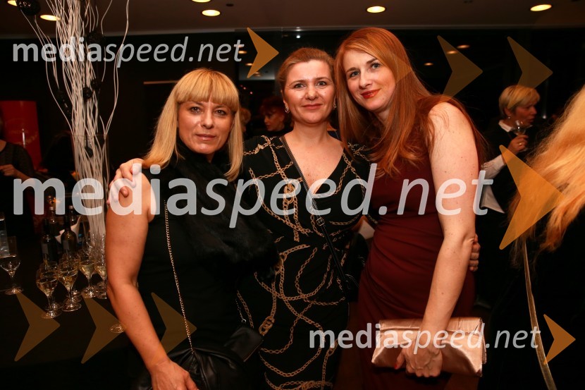  Barbra Jermann, nekdanja urednica revije Suzy;  Dolores Podbevšek, direktorica marketinga Delo, d.d.;  ... Ona 365 za leto 2015 je Maja Plaz