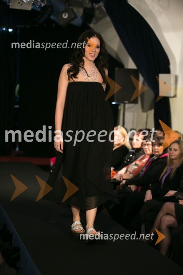  Eva Pakiž, manekenka1. ženska salamiada v Sevnici na dan mučenikov razvajala dame