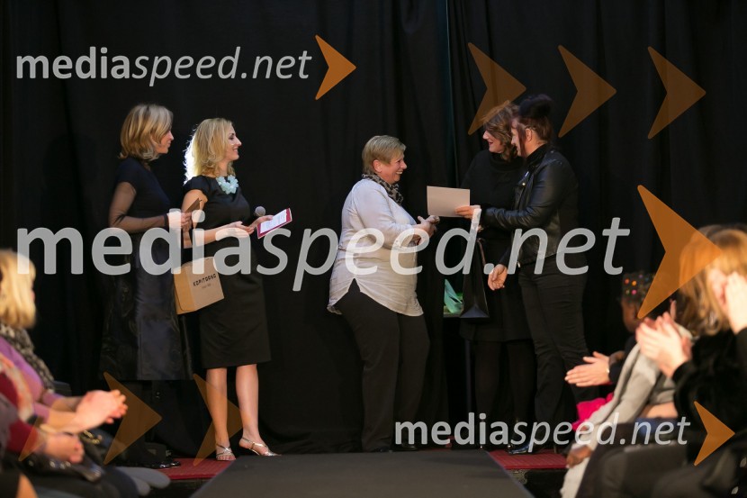  Tatjana Šinkovec, marketing, Kopitarna Sevnica;  Tanja  Žibert, voditeljica prireditve;  Jelka Robar, zmagovalka 1. ženske salamijade;  Maja Štamol Droljc, modna oblikovalka;  Majda Jurše, inženirka živilstva in prehrane, predsednica ocenjevalne žirije na 1. ženski salamijadi1. ženska salamiada v Sevnici na dan mučenikov razvajala dame